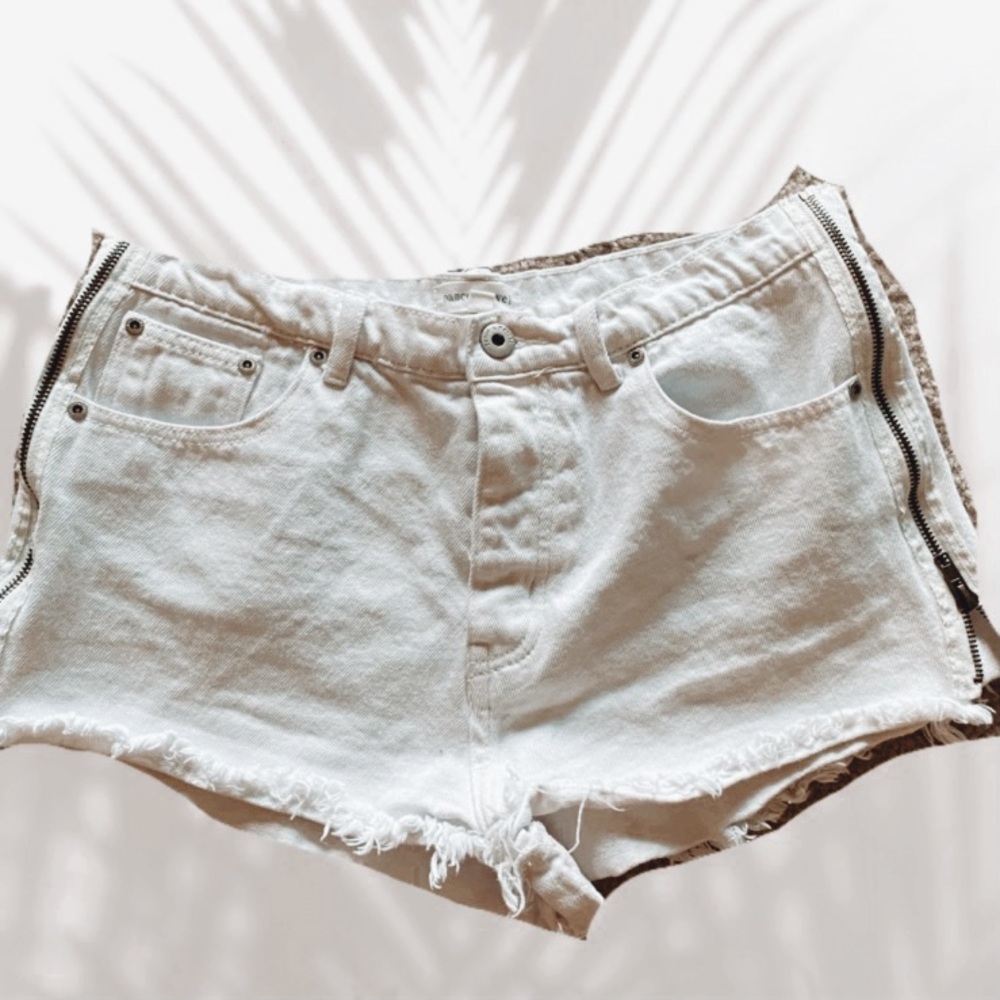 White zipper shorts